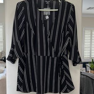 Women’s top - City Chic top - size 16 (1x)